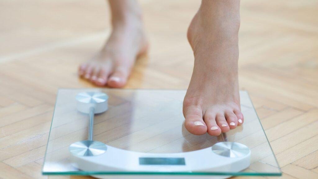 I Don’t Compliment People On Weight Loss, And Here's Why You Shouldn’t Either | HuffPost