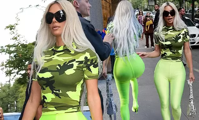 Kim Kardashian displays her 21lbs weight loss in Paris during Fashion Week | Daily Mail Online