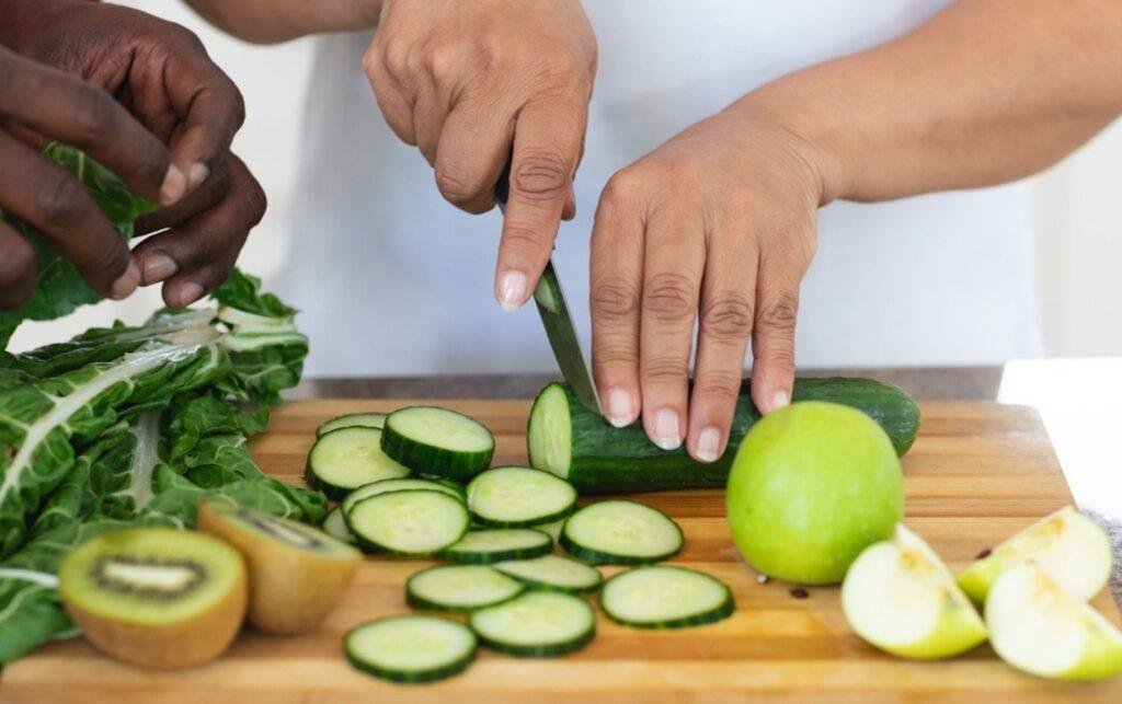How Fiber Plays a Role in Weight Loss | Weight Loss | MyFitnessPal