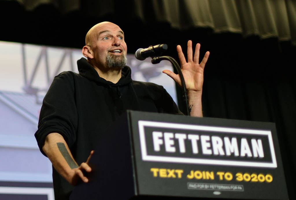 Crowd Reacts With Confused Silence as Fetterman's Speech Turns Into Word Salad