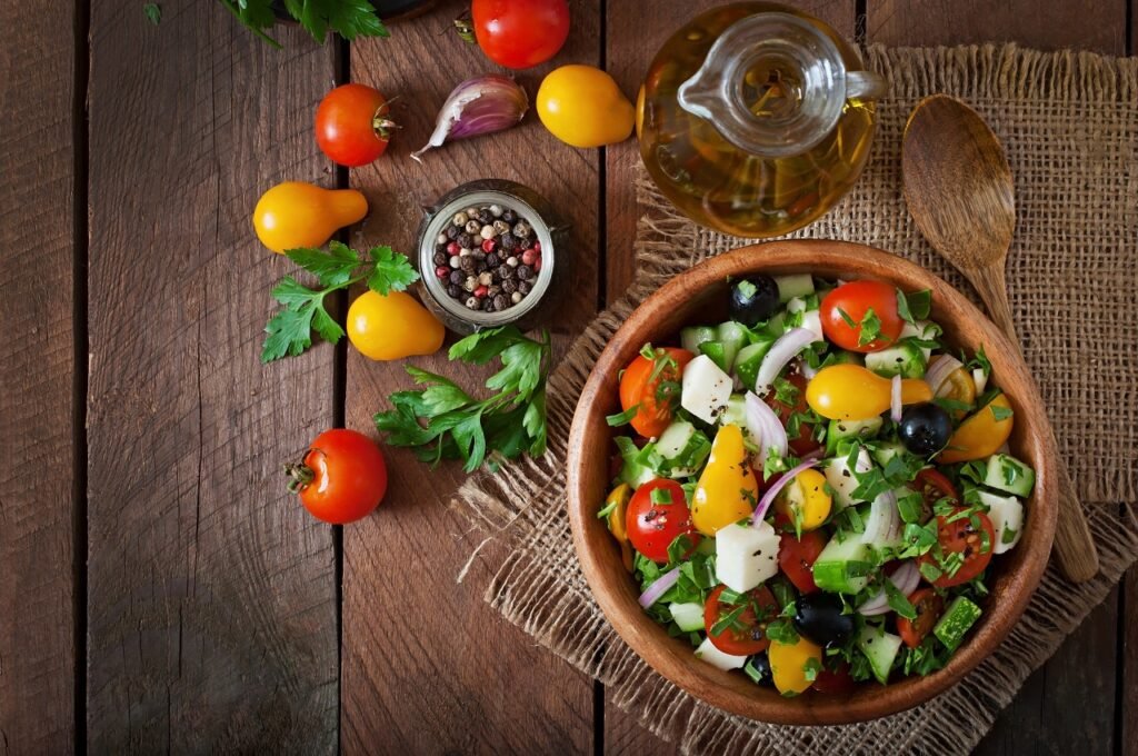 Health Benefits Of Eating A Bowl Of Salad Daily