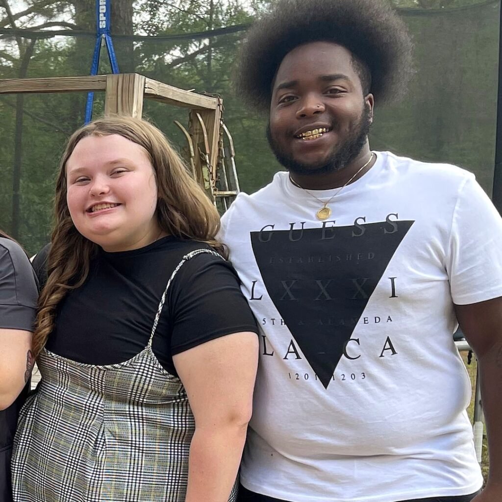 Honey Boo Boo Will Undergo Weight Loss Procedure With Boyfriend - E! Online