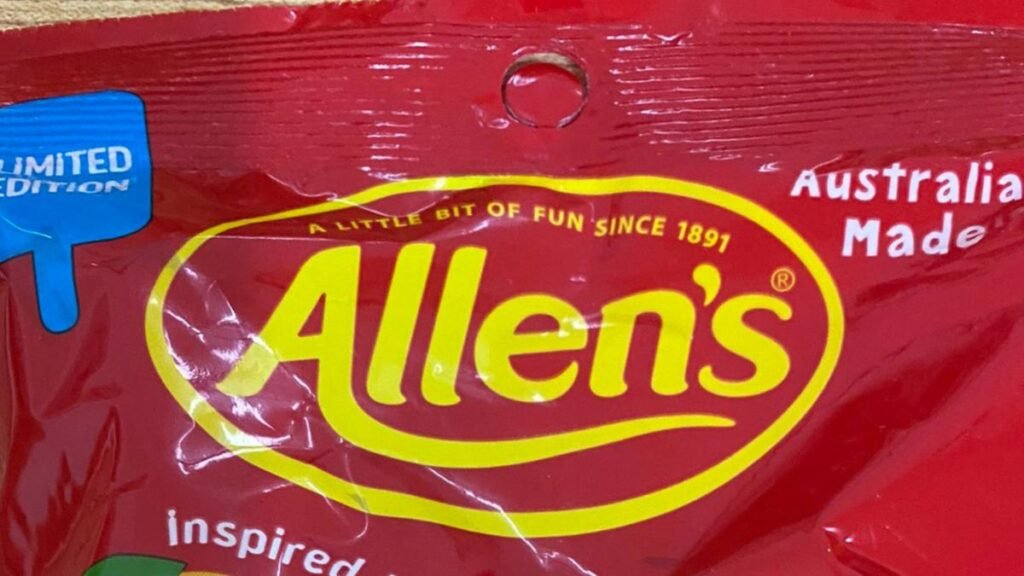 Allen’s Frosty Fruits and Drumstick fan favourite lolly returns | 7NEWS