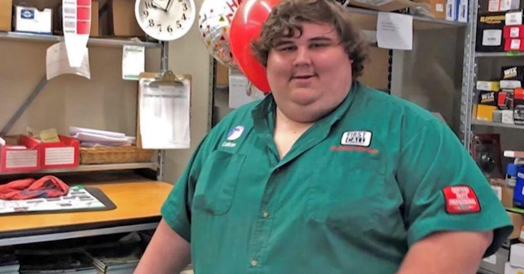 Man becomes eligible to be living liver donor for dad after a nearly 300-pound weight loss