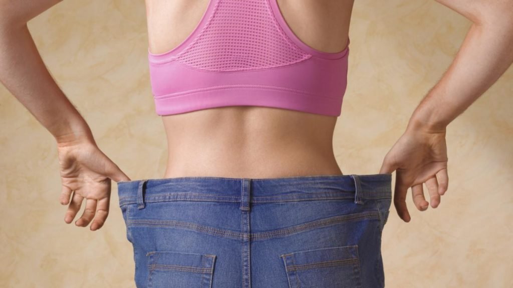Weight loss: Why we need to stop complimenting weight loss and what to say instead | 7NEWS