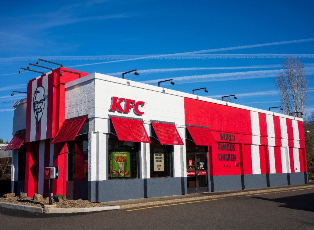 The #1 Healthiest Order at 9 Major Fast-Food Chicken Chains