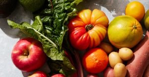 How to Put Fruits and Vegetables at the Center of Your Plate